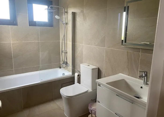 Private Heated Pool Sea Views- Sleeps6 *